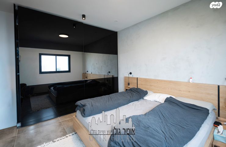 דירה, הרצליה