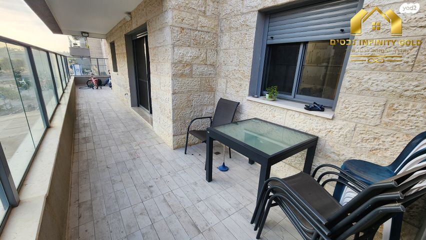 דירת גן, שוהם 76, אבני חן, חריש