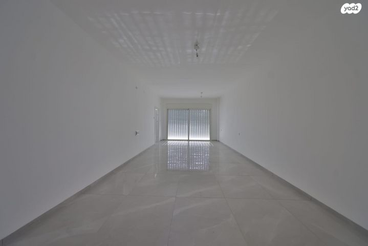 דירה, א.ד. גורדון, מוצקין הותיקה, קרית מוצקין