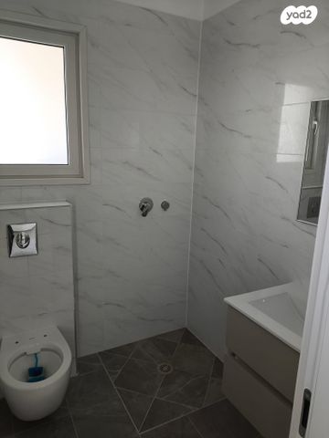 דירה, רוזמרין, סיגליות, באר שבע