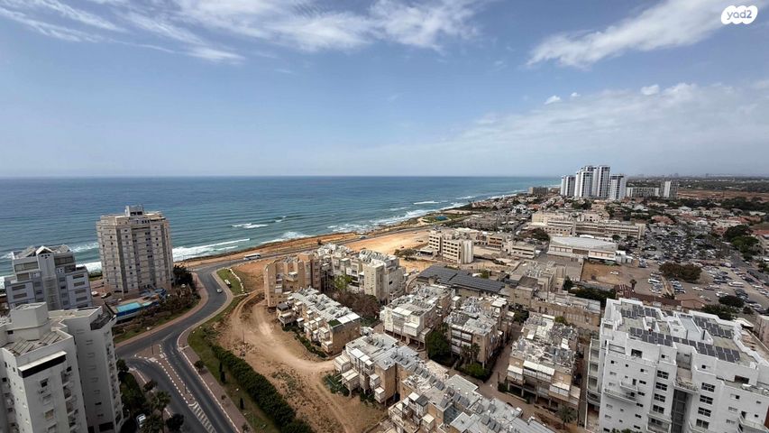 דירה, הרב הרצוג 6, צפון מערב מרכז העיר, נתניה