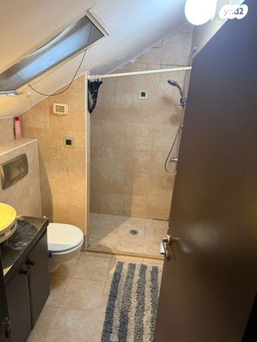 גג/ פנטהאוז, דב הוז, קטמונים, ירושלים