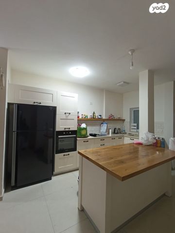 דירה, יעל הגיבורה 9, נגבה, רמת גן