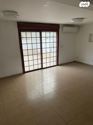 גג/ פנטהאוז, דב הוז, קטמונים, ירושלים