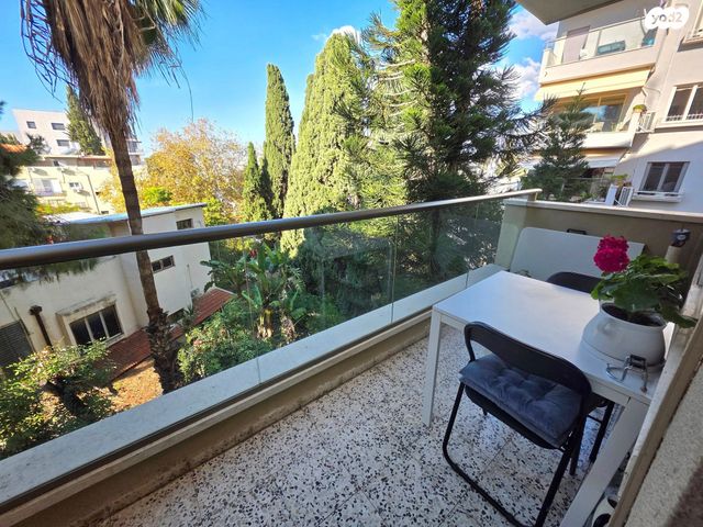 דירה, הנדיב, מרכז, הרצליה