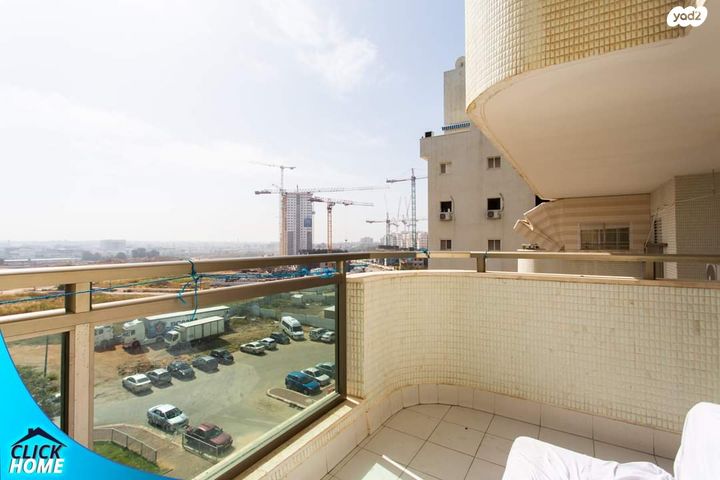 דירה, שדרות בן צבי, נאות שקד, נתניה