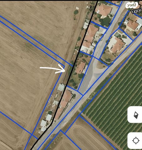 דו משפחתי, גיל עמל, הוד השרון