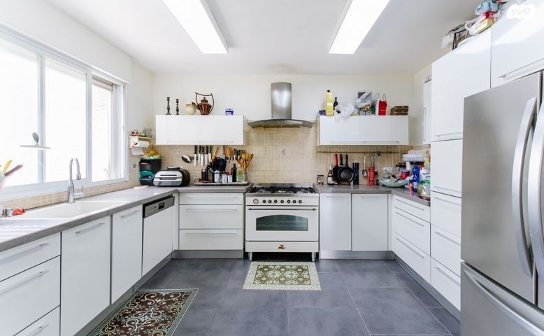 דירה, הרב שקדי, מחנה יהודה, פתח תקווה