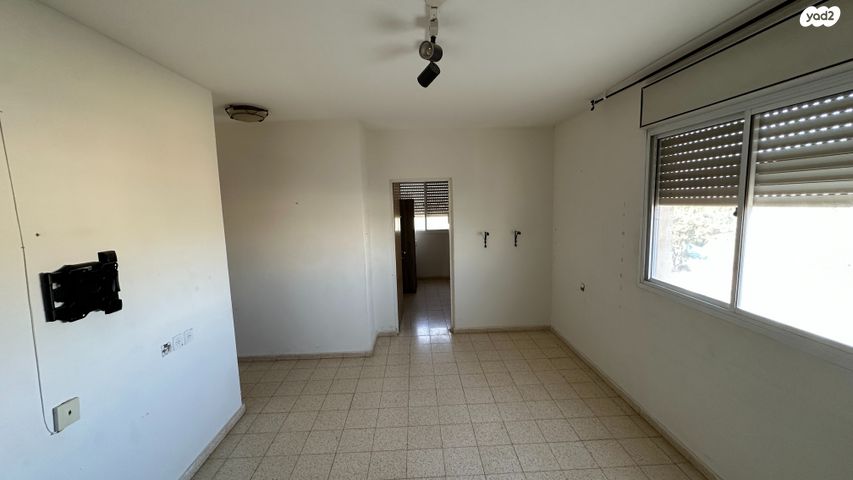 דירה, אליהו הנביא, שכונה ד', באר שבע