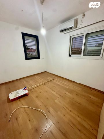 דירה, כפר סבא