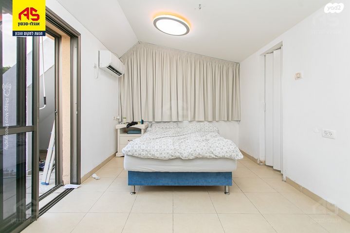 דו משפחתי, חיפה