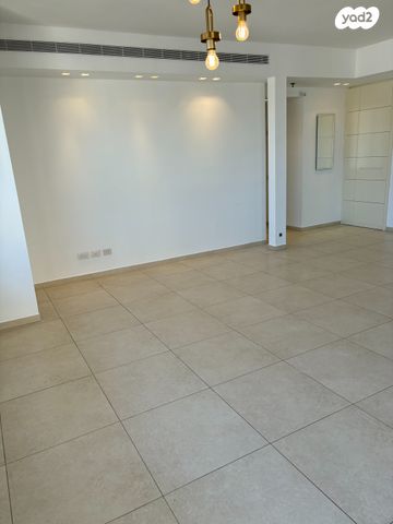 דירה, רמת הדר, גבעת שמואל