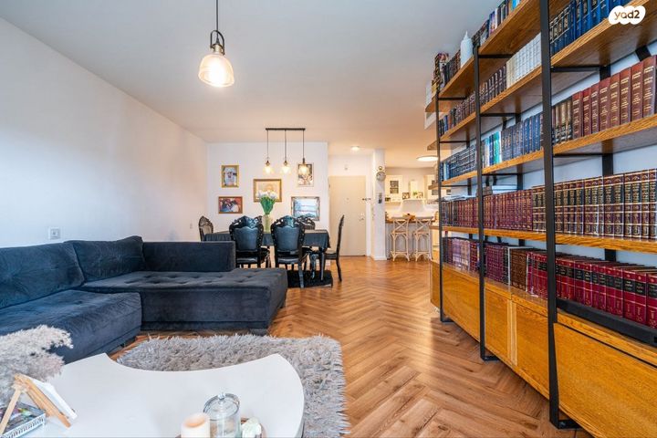 דירה, ניסן, חדרה