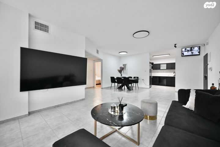 דירה, התזמורת, נאות אשלים, ראשון לציון