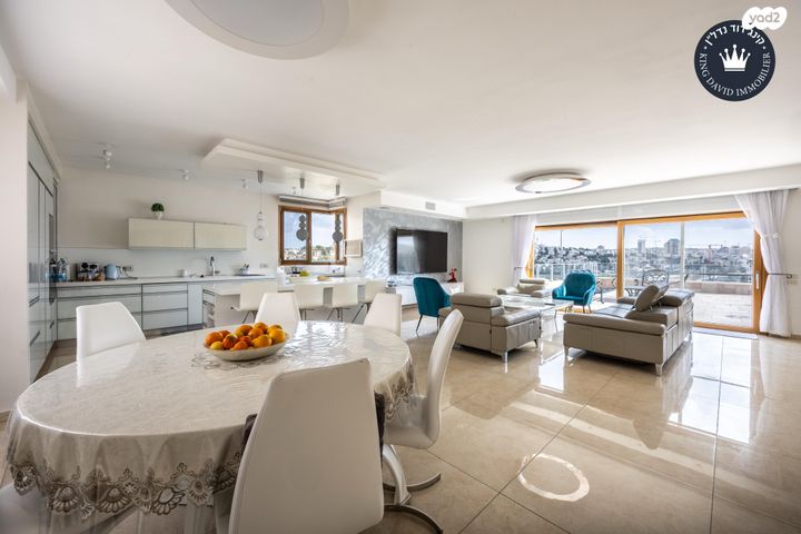 בית פרטי/ קוטג', גדעון האוזנר, הולילנד, ירושלים