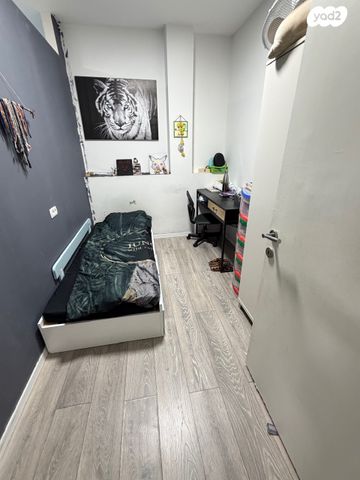 דירה, יוסף פפר, תקומה / קרית חזני, פתח תקווה