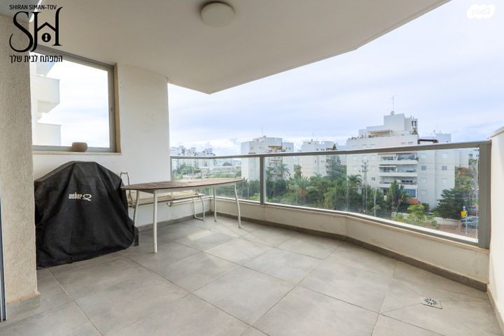 דירה, הסיתוונית, קרית ראשון, ראשון לציון