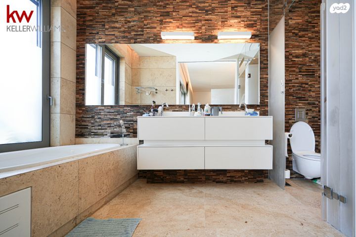 גג/ פנטהאוז, המעלות, מרכז דרום, רעננה