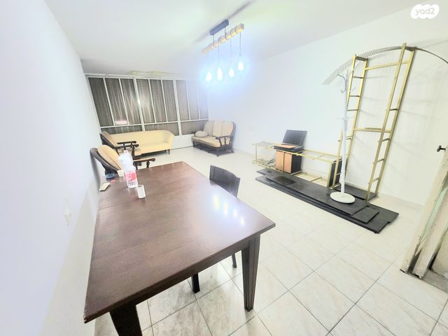 דירה, שבי ציון 21, רובע א', אשדוד