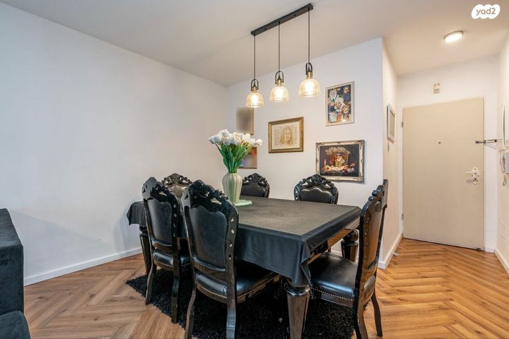 דירה, ניסן, חדרה