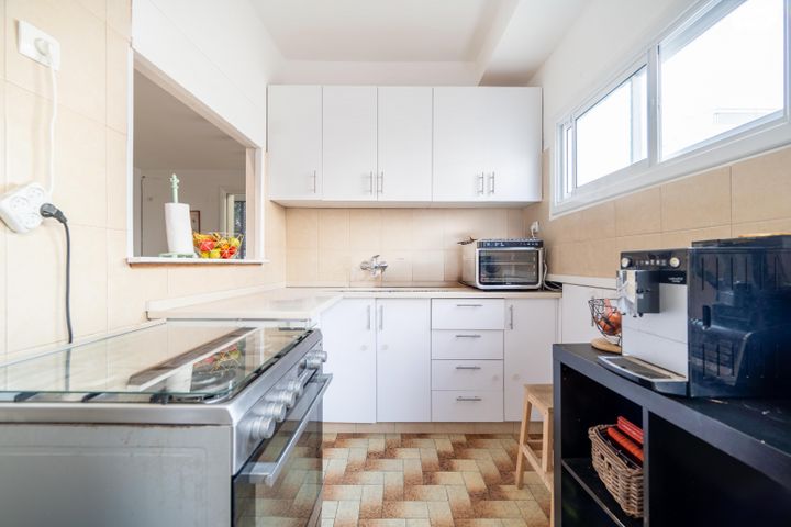 דירה, הס, תל אביב יפו