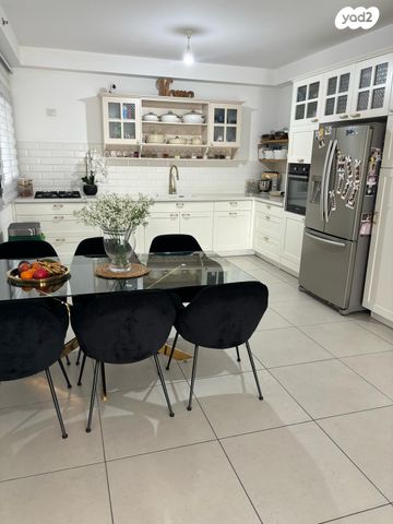 דירה, משה לוי, נאות שמיר, רמלה