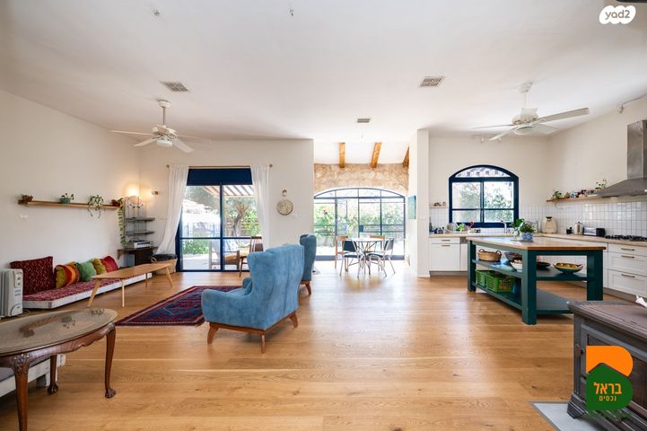 בית פרטי/ קוטג', מרכז כרכור, פרדס חנה כרכור