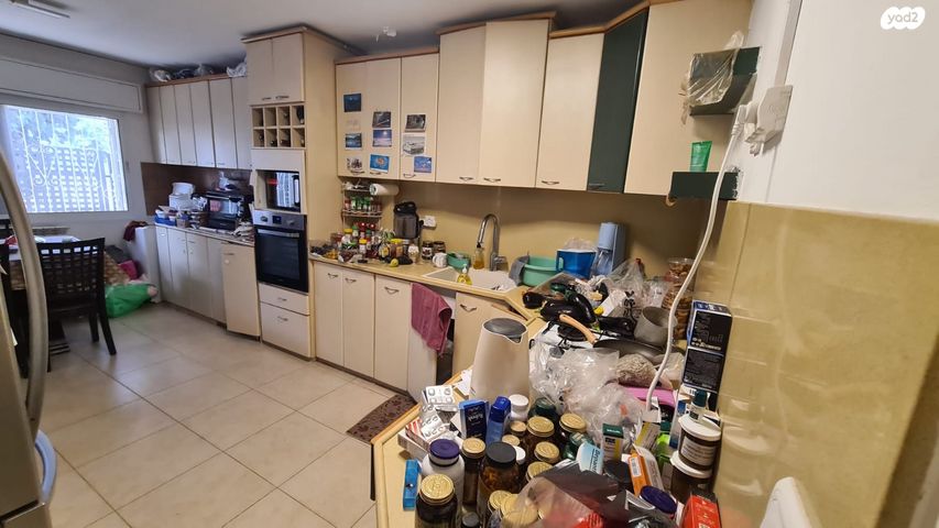 דירה, משה יוסטמן, גילה, ירושלים