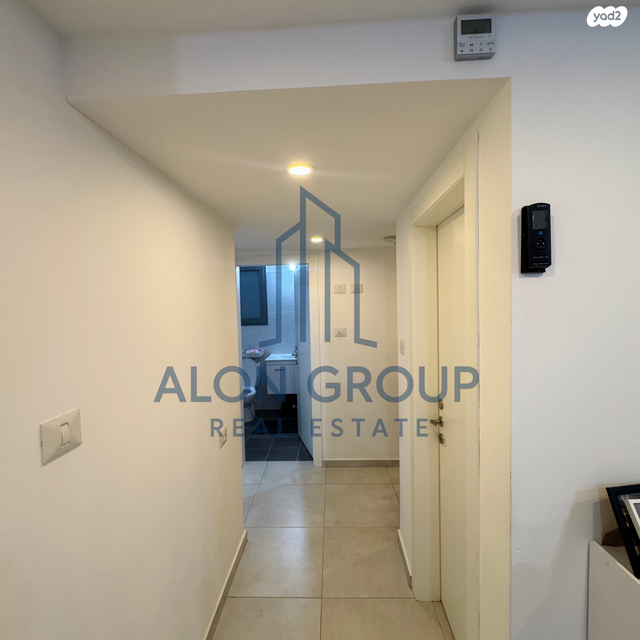 דירה, שלום דנינו, נתיבות