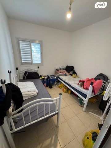 דירה, יערה, נאות הדקל, שדרות