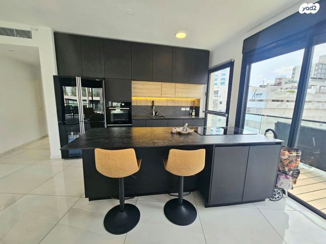 גג/ פנטהאוז, בן יהודה, לב תל אביב, לב העיר צפון, תל אביב יפו