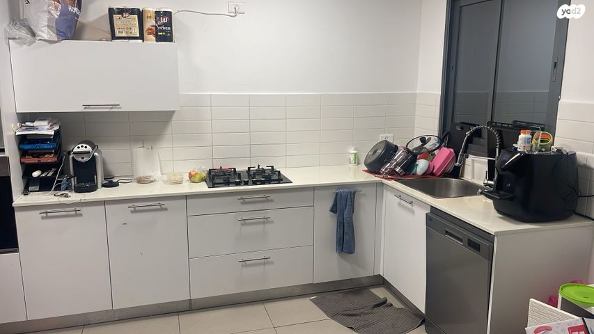 דירה, יהושע בן גמלא 39, הוד השרון