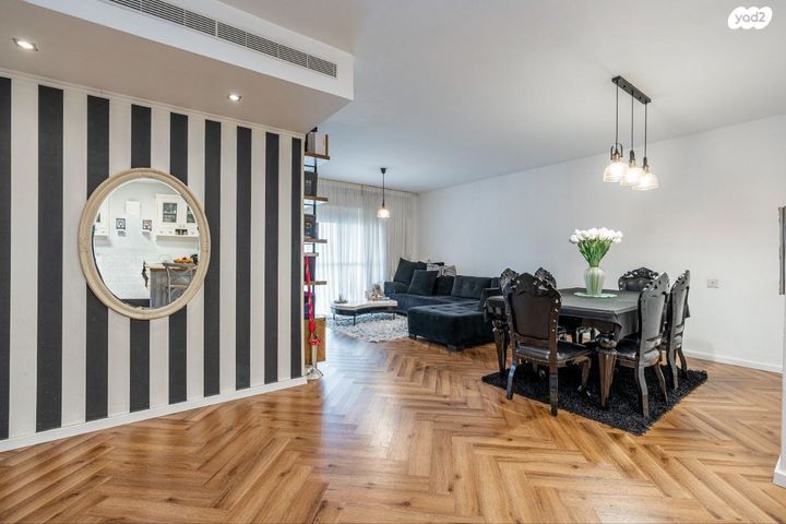 דירה, ניסן, חדרה