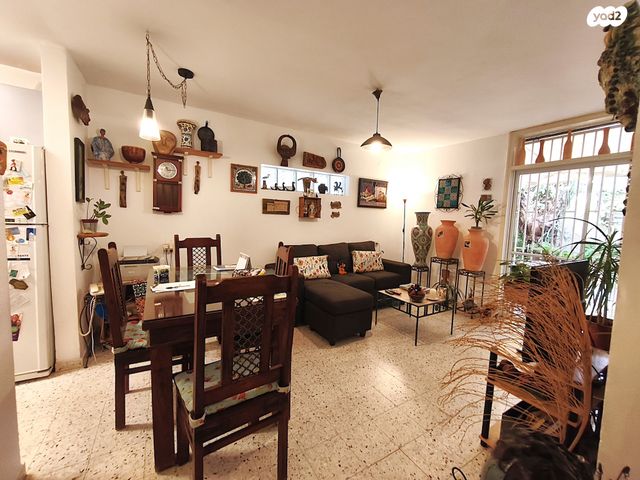 דירת גן, חן, יעלים, ערד