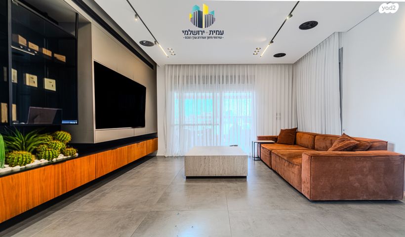 גג/ פנטהאוז, צדוק דורון, אפרידר, אשקלון