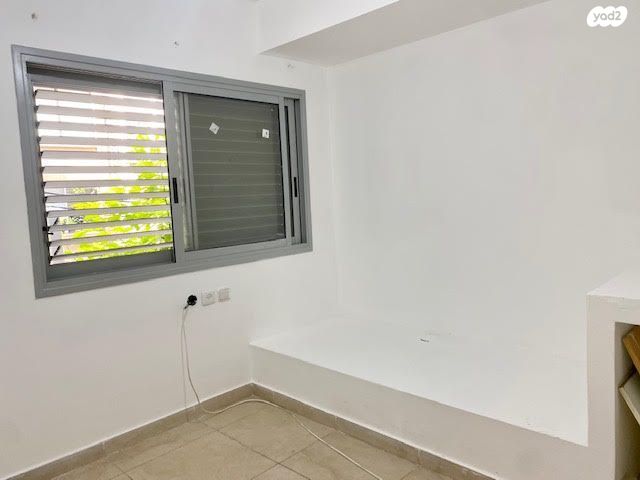 דירה, שמעון בן צבי, שטח 9, גבעתיים