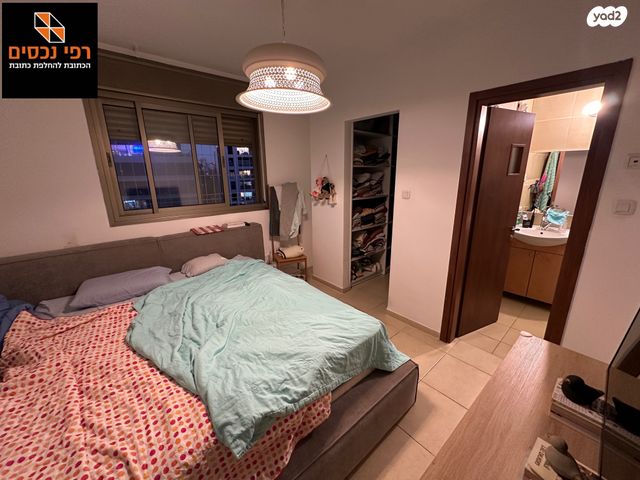 דירה, שמעון בן צבי, שטח 9, גבעתיים