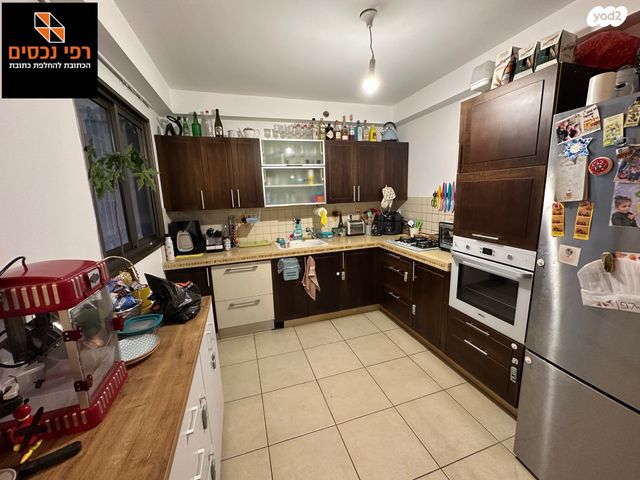 דירה, שמעון בן צבי, שטח 9, גבעתיים