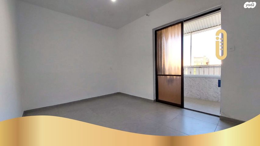 דירה, שדרות ורבורג, קרית שמואל, חיפה