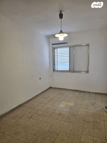 דירה, נווה יהושע, רמת גן