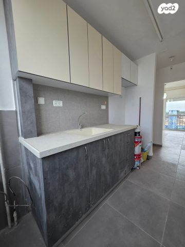 דירה, גיורא יוספטל, קרית ים ג', קרית ים