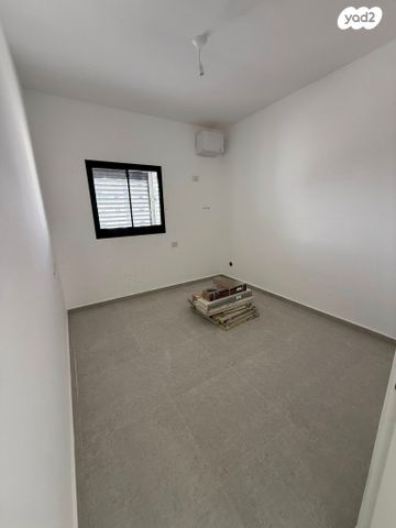 דירה, חיטה, הבוסתנים, שדרות