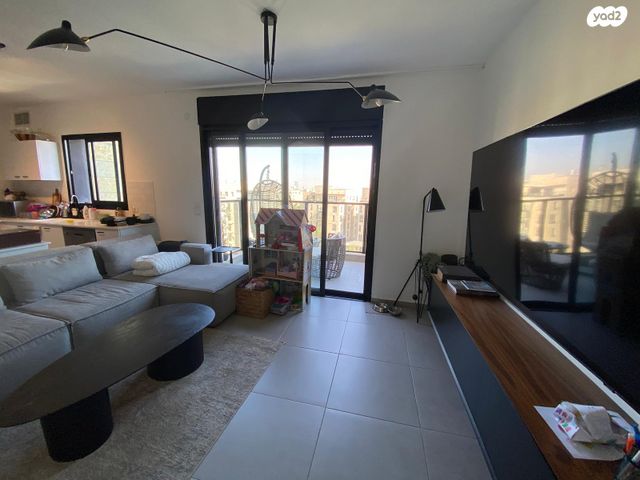 דירה, שמואל לופו 6, צפון תלפיות, ירושלים