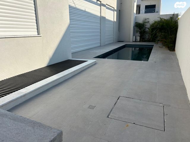 בית פרטי/ קוטג', הרקיע, הגולף, קיסריה