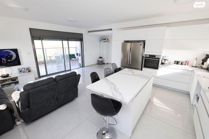 גג/ פנטהאוז, גבעת אשכול, כפר סבא