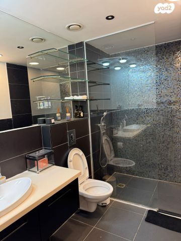 דירה, צמרות איילון, פארק צמרת, תל אביב יפו