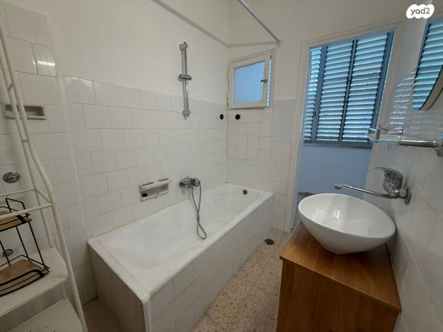 דירה, שדרות בנימין 33, מרכז העיר דרום, נתניה