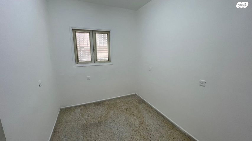 דירה, החשמונאים 64, לב העיר, בת ים