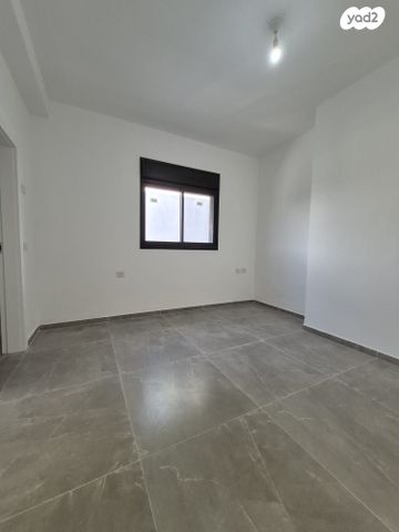 דירה, נווה מגן, רמת השרון