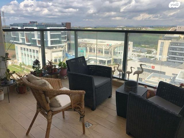 דירה, שלמה וחיה אנגל 67, כפר סבא הירוקה, כפר סבא